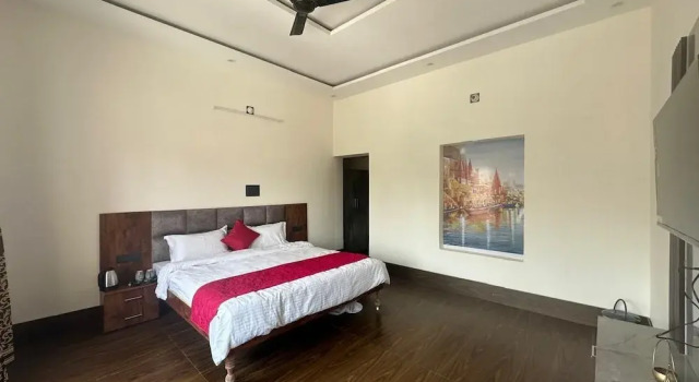 Geetatri Luxury Homestay