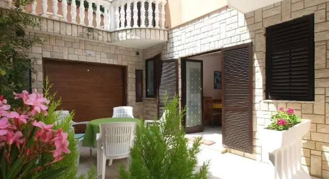 Apartments Drago 2039, Reserva ahora Apartamento Hoteles en Pula con aparcamiento, Aparcamiento
