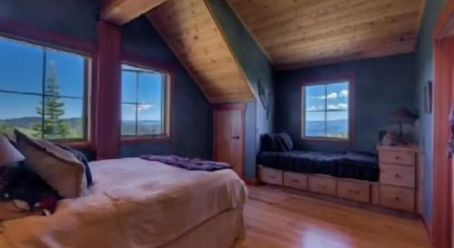 Коттедж Glacier Luxury Lodge