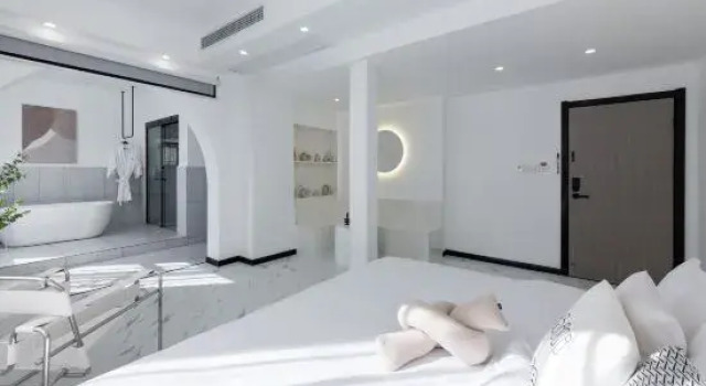Люкс Yueyang H·myway Daydream Homestay (Yueyang Tower District Hunan Institute of Science and Technology)