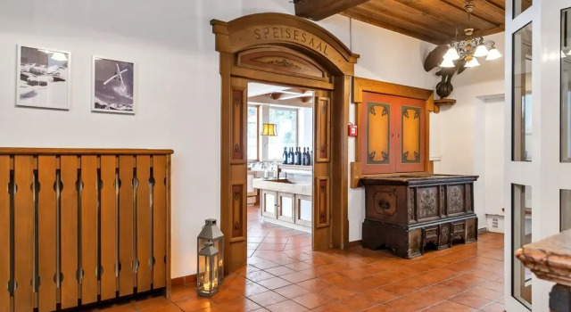 Hotel Pinzgauerhof by Skinetworks
