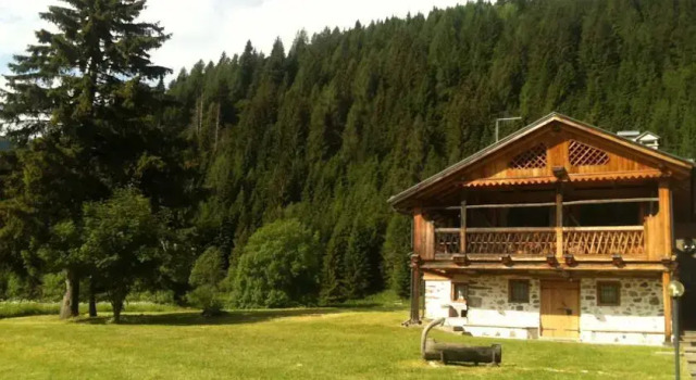 Tabià al di là de l'Aiva, Book Hotel Val di Zoldo 