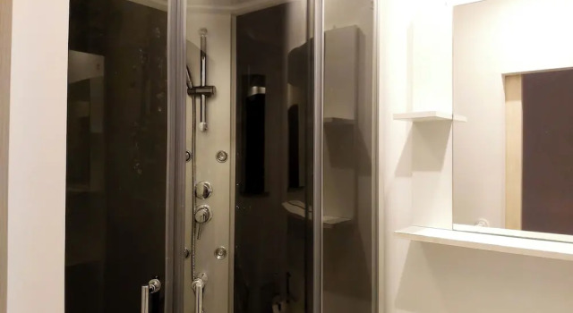 Двухместный номер Economy с балконом Residence Berceau de Bernadette - Bernadettes cradle - Near BernadetteHouse
