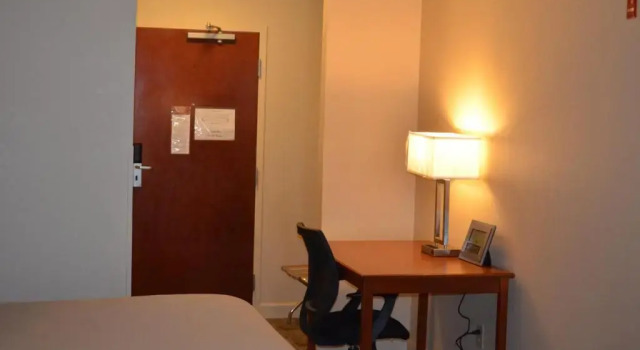Одноместный номер Standard Brookshire Inn & Suites