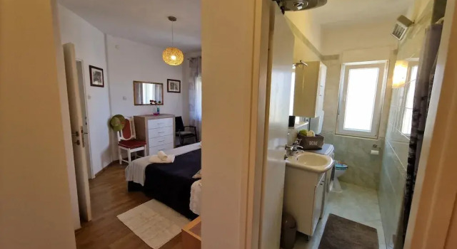 Apartments Godena