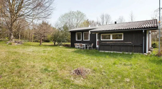 Serene Holiday Home in Gilleleje Near the Sea, Book Vacation Home Dronningmolle 