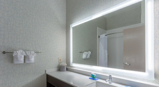 Двухместный номер Standard Holiday Inn Express Columbus - Ohio Expo Center by IHG