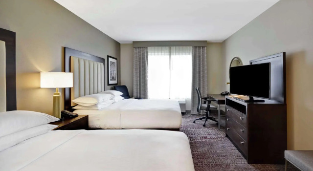 Четырёхместный номер Standard DoubleTree by Hilton Chicago Midway Airport, IL