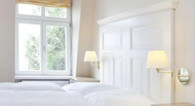 Gut Sarnow - Hotel und Restaurant, Reserva ahora Hotel Hoteles en Brandenburgo con aparcamiento, Aparcamiento