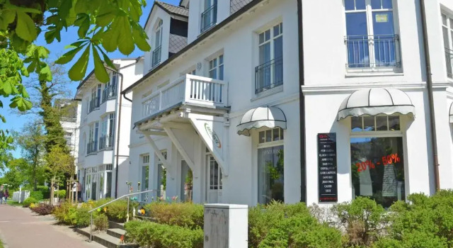 Villa Saxonia F640 WG 13 im ersten OG mit Wintergarten, strandnah