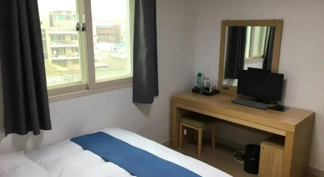 Люкс Hotel Joy near Camp Humphres
