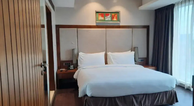 Люкс Holiday Inn Kolkata Airport by IHG