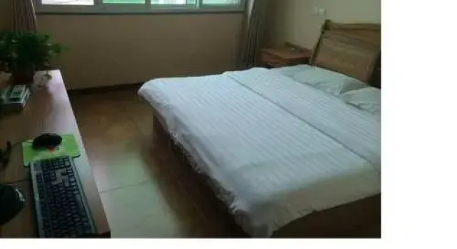 Shengyuan Express Hotel (Laishui Bus Station), Book Hotel Laishui Hebei