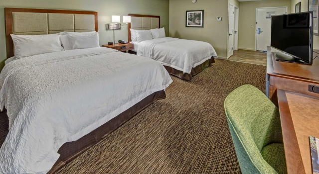 Hampton Inn Savannah-I-95-North, Забронировать Отель Порт-Уэнтворт Джорджия