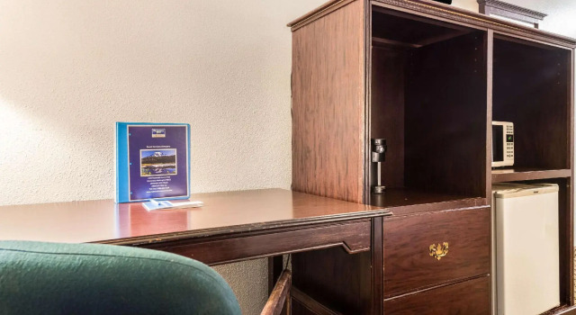 Двухместный номер Standard Rodeway Inn Enumclaw Mount Rainier-Crystal Mountain Area