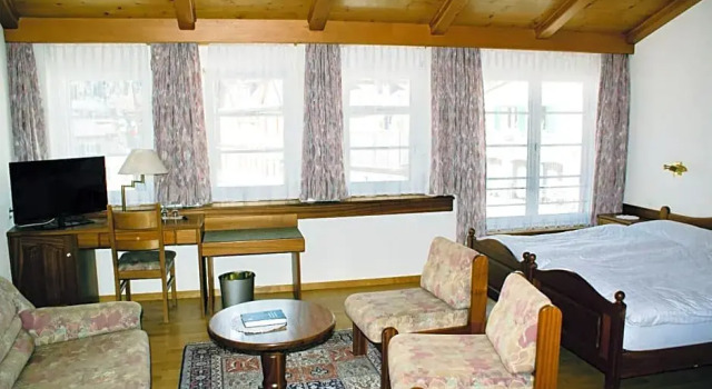 Hotel du Pont, Varaa Hotelli Lax 