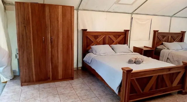 Volcano Tenorio Glamping Ranch - 3 Tents, Buchen Sie Campingplatz Camping & Glamping in Alajuela, Campingplatz