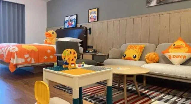Номер Standard Moxy Nanjing Jiangning