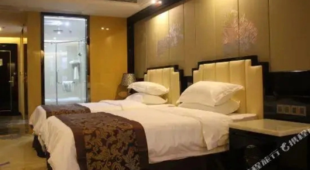 Двухместный люкс Superior Weihua InternationaI Hotel