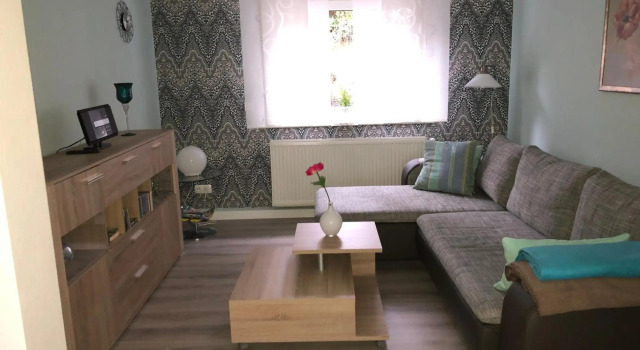 Ferienwohnung am Basberg, Забронировать Отель Отели Хамельн 3 звезды, рядом с Везерская горная страна - Центр, 3*