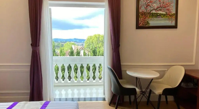 Номер Deluxe Peach Valley Hotel Dalat