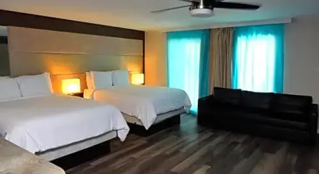 Люкс Deluxe Deco Boutique Hotel