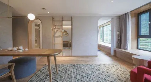Двухместный люкс Deluxe с видом на горы Leyu Guesthouse
