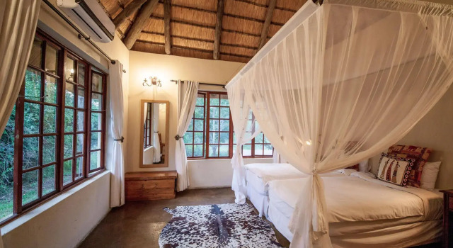Rhino River Lodge, 预订 酒店 Elgin Zululand