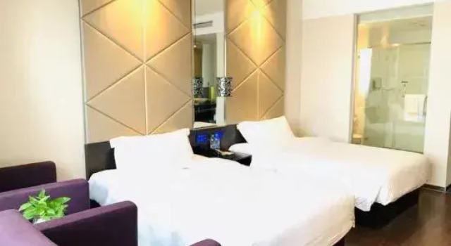 Orange Hotel (Wuxi Oufeng Street Huishan Ancient Town Branch), Prenota Hotel Hotel a Wuxi con parcheggio, Parcheggio