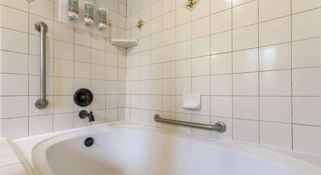 Люкс Best Western Rose Garden Inn
