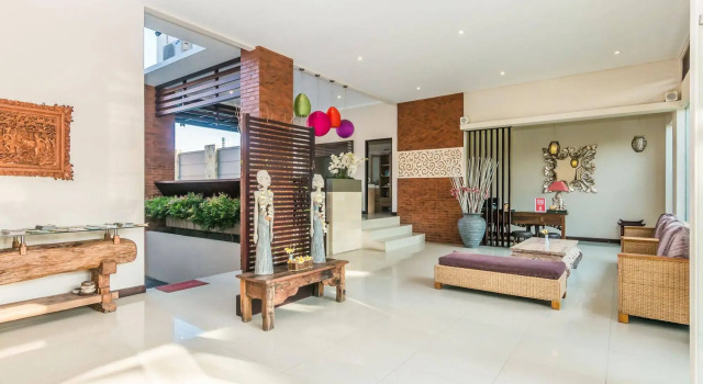 ZEN Premium Seminyak Eka Laweya, Rezerwuj Hotel Hotele w Badung z parkingiem, Parking