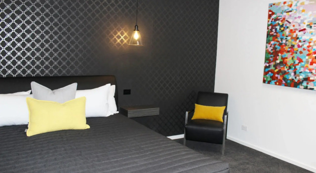 Indulge Apartments CBD