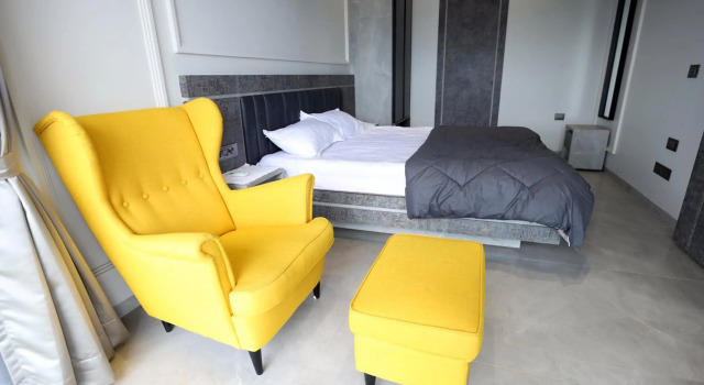 Jumbo Paradise 1 BHK Luxury Lake View Cottage, Забронировать Отель Отели штата Махараштры с бассейном, Бассейн