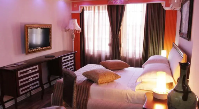 Полулюкс Deluxe Hotel Boutique Vila Fernando Tirana