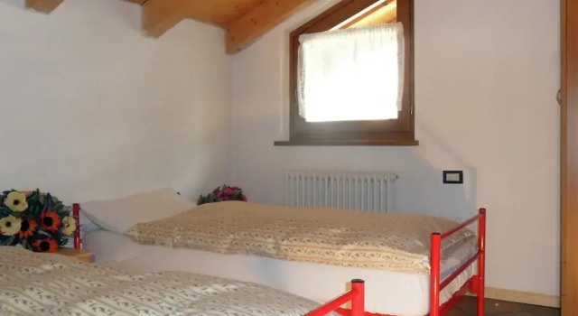 Apartment in Celledizzo Near Ski Area