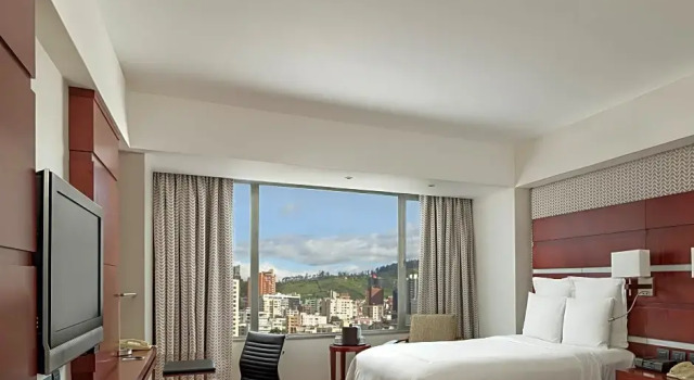 Номер Deluxe JW Marriott Quito