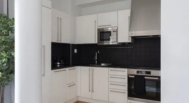 Апартаменты Deluxe с балконом 2ndhomes Deluxe Apt w Sauna & Balcony