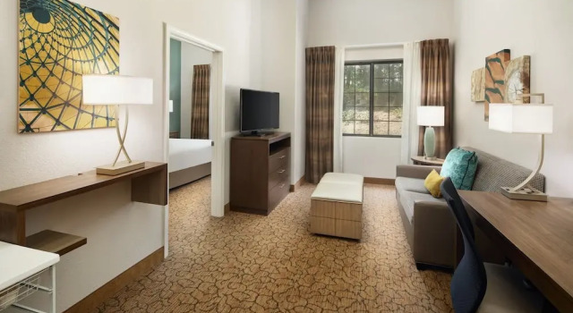Двухместная Люкс Студио Staybridge Suites Of Durham - Chapel Hill - RTP by IHG