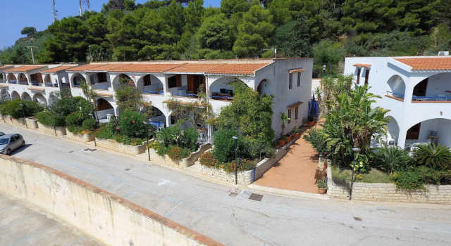 Апартаменты Holiday Home for 5 People, 200 Meters From the sea and Free Wi-fi