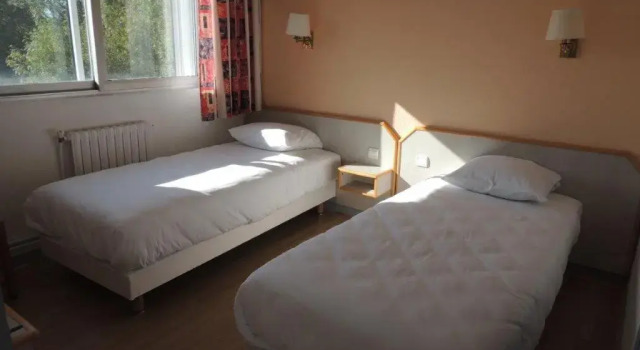Двухместный номер Standard Hotel Le Sully