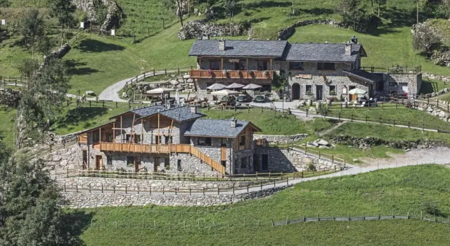 Agriturismo Alle Baite, Buchen Sie Hotel Branzi Provinz Bergamo