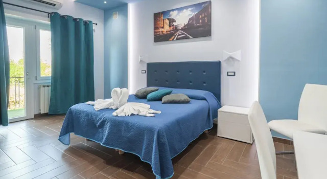 Двухместный номер Deluxe с балконом и с видом на парк World Wide Bed - Prenestino