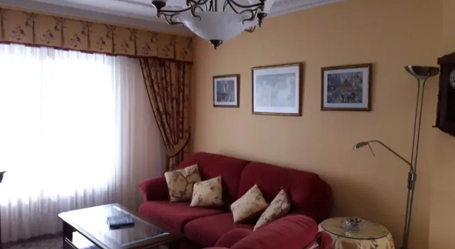 Apartamentos Los Frutales, Rezerwuj Apartament Hotele w Kantabria z parkingiem, Parking