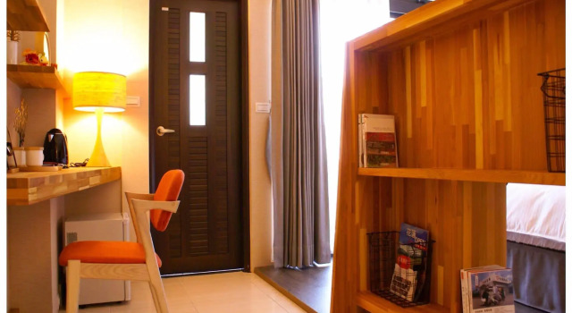 90 percent Bed and Breakfast, Забронировать Отель Отели Хуалянь 3 звезды, 3*
