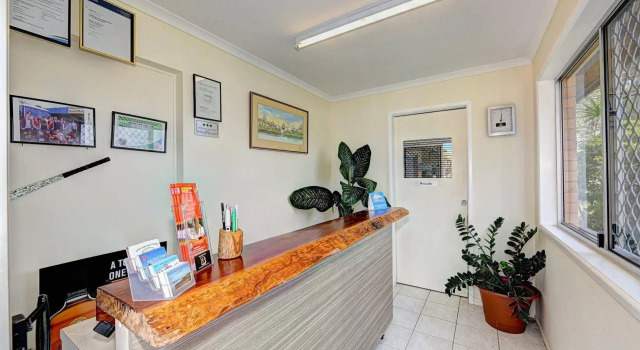 Moore Park Beach Inn, Book Motel  