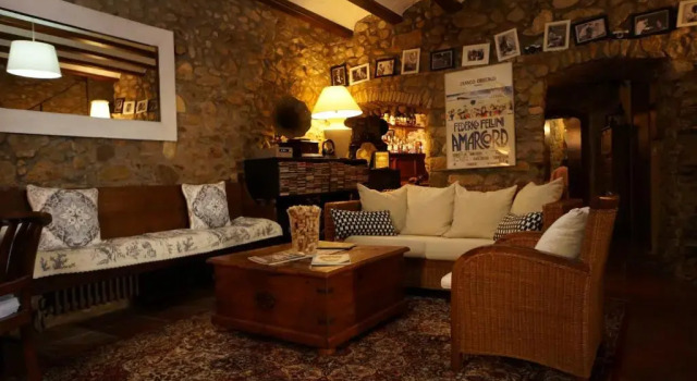 Casa Matilda Bed and Breakfast, Varaa Hotelli Corca Baix Empordà