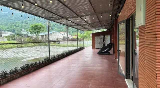 Кровать в общем номере Ha Giang Eco Bungalow