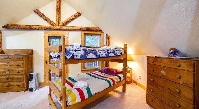 25sl - Hot Tub - Bbq - Pets Ok - Wifi - Sleeps 6 1 Bedroom Home by RedAwning, Buchen Sie Hotel SPA-Hotels in Glacier, SPA