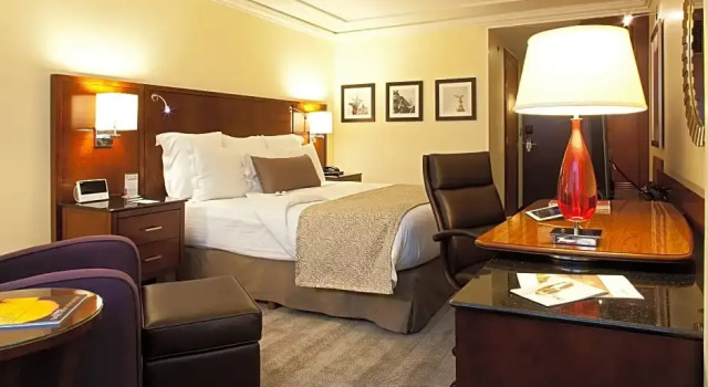 Гостевой номер Executive lounge access Mexico City Marriott Reforma Hotel