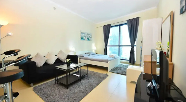 Silver - Modern Studio with lake view, Забронировать Апартаменты/квартира Джумейра , рядом с Международный яхт-клуб Дубая